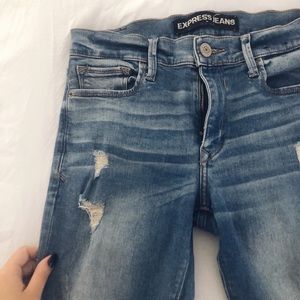 Express ultimate stretch jean